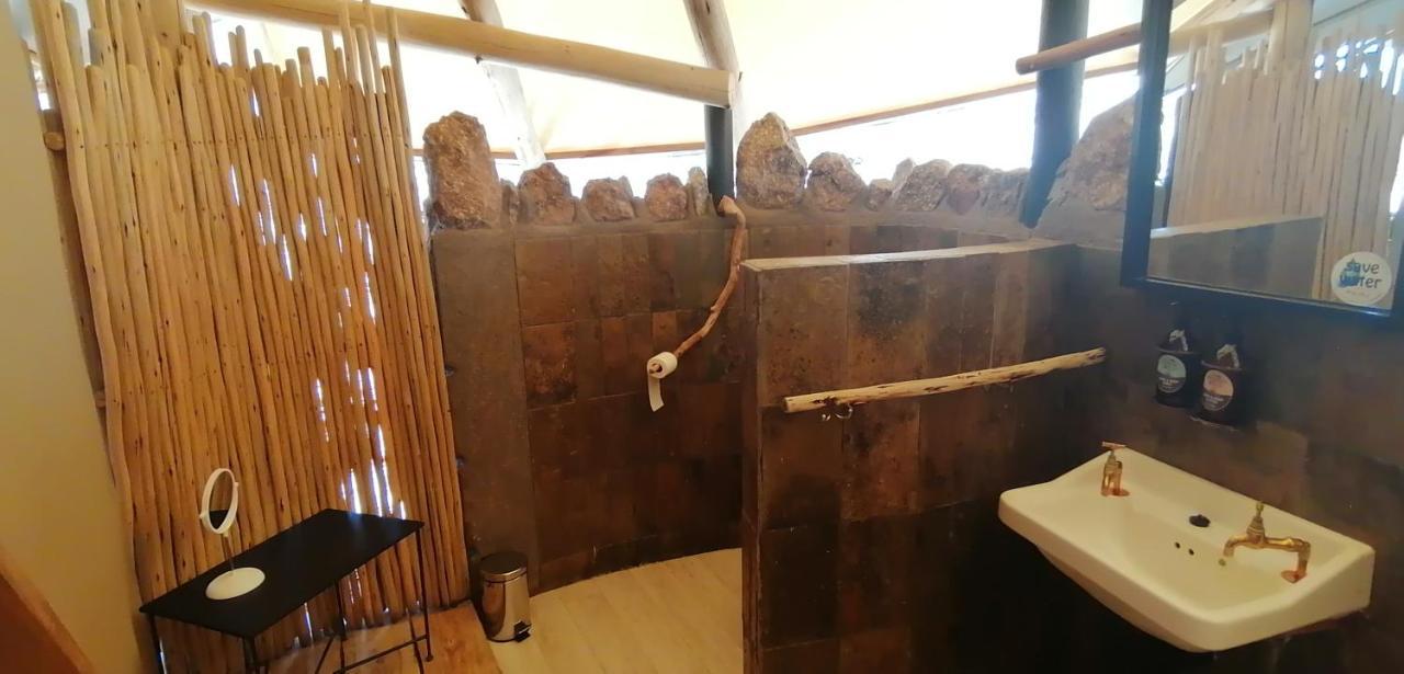 אומרורו Ondudu Safari Lodge מראה חיצוני תמונה