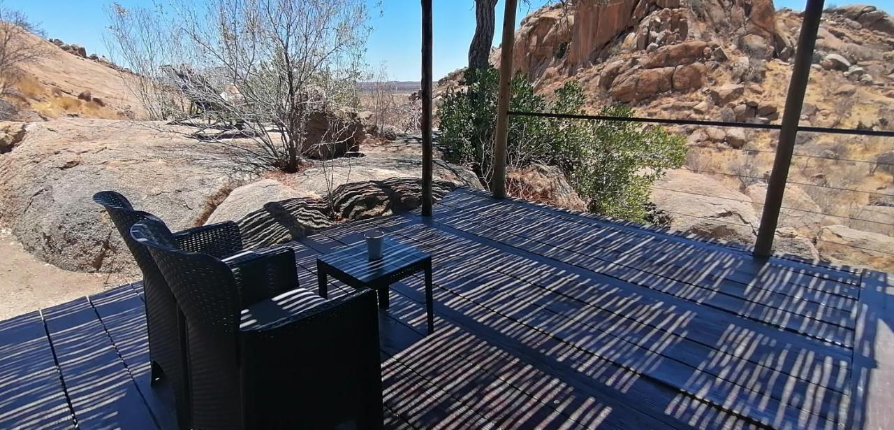 אומרורו Ondudu Safari Lodge מראה חיצוני תמונה