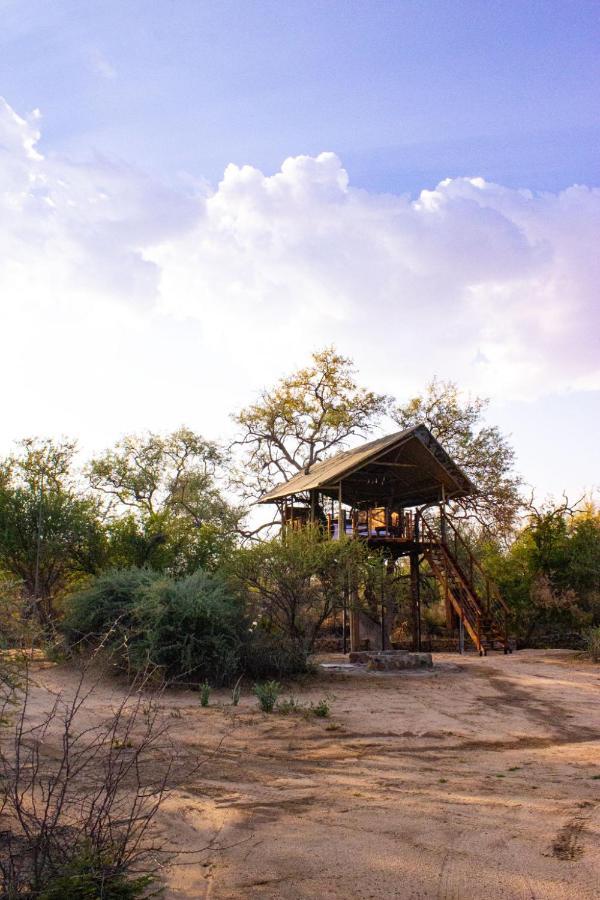 אומרורו Ondudu Safari Lodge מראה חיצוני תמונה